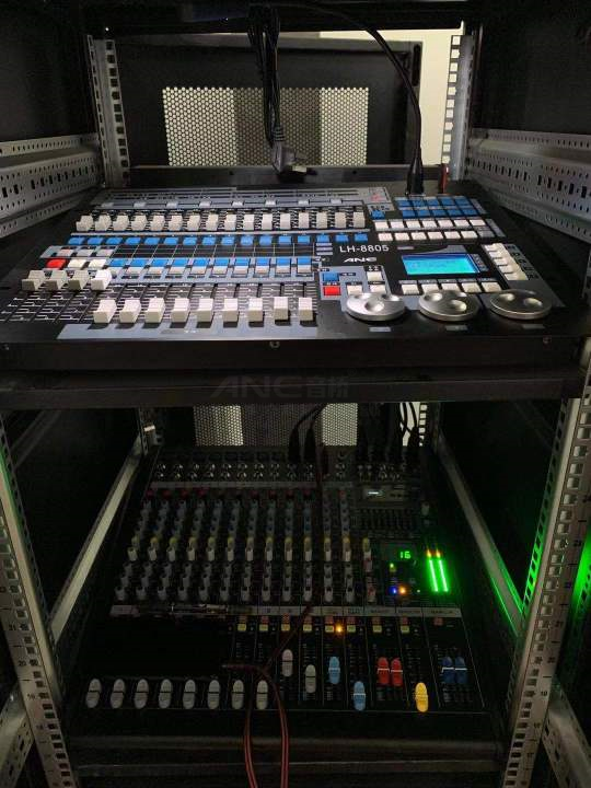 灯光音响系统 灯光音响系统